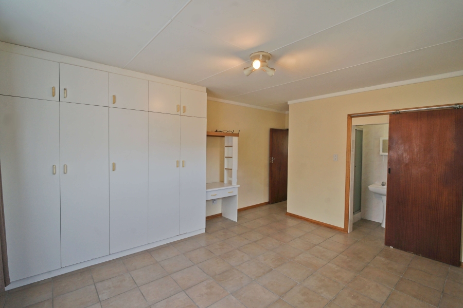 3 Bedroom Property for Sale in Kidds Beach Eastern Cape